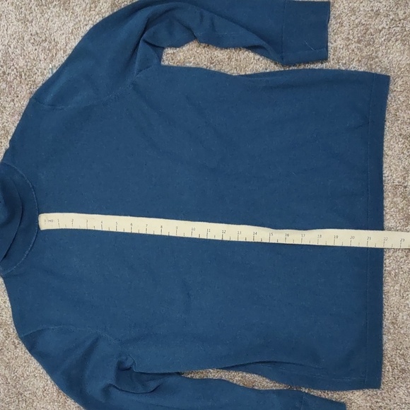 USED TALBOTS TURTLENECK XL PETITE BUTTON ON SLEEVES BLUE - Picture 11 of 12